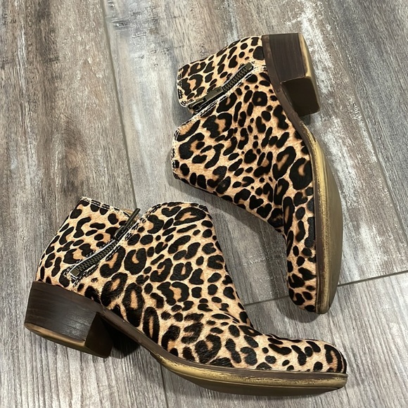 Lucky Brand Leopard Print Boots Real Hair Booties Mobwife - Picture 2 of 12